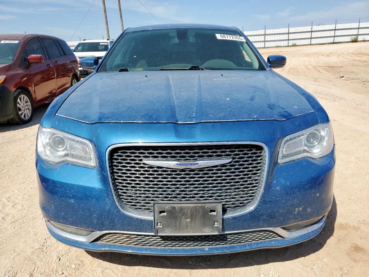 Chrysler 300 Touring Image 12