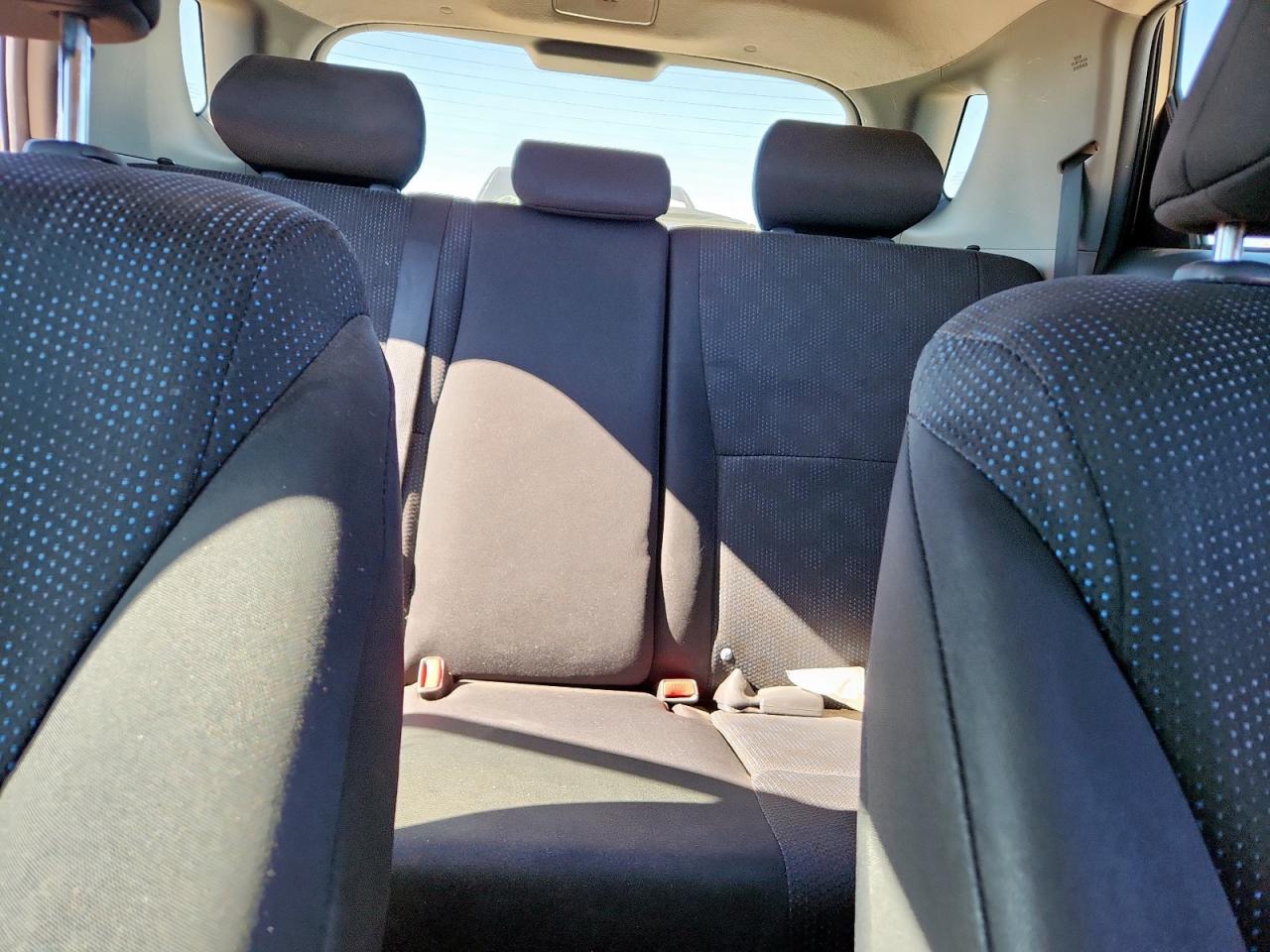 Toyota Corolla S Image 10