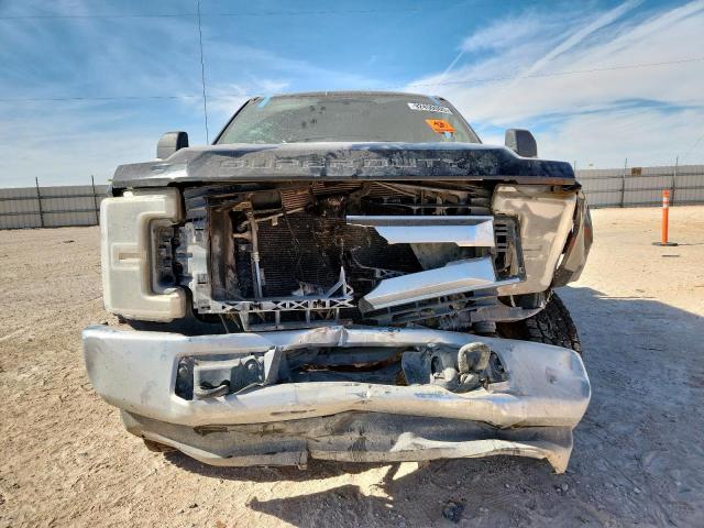 Ford F-250 Super Duty Image 10