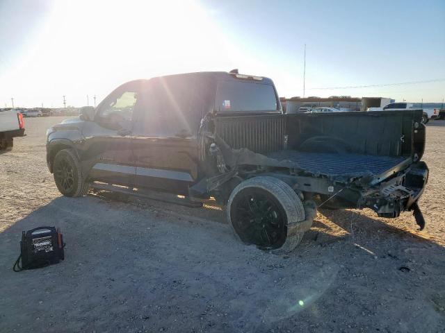 Toyota Tundra Crewmax Sr Image 2