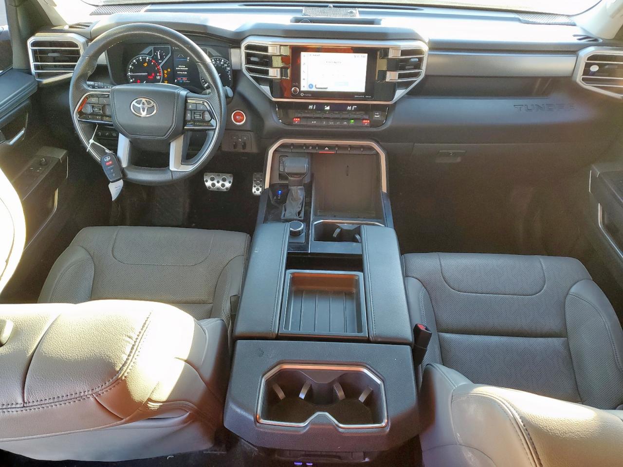 Toyota Tundra Crewmax Sr Image 8