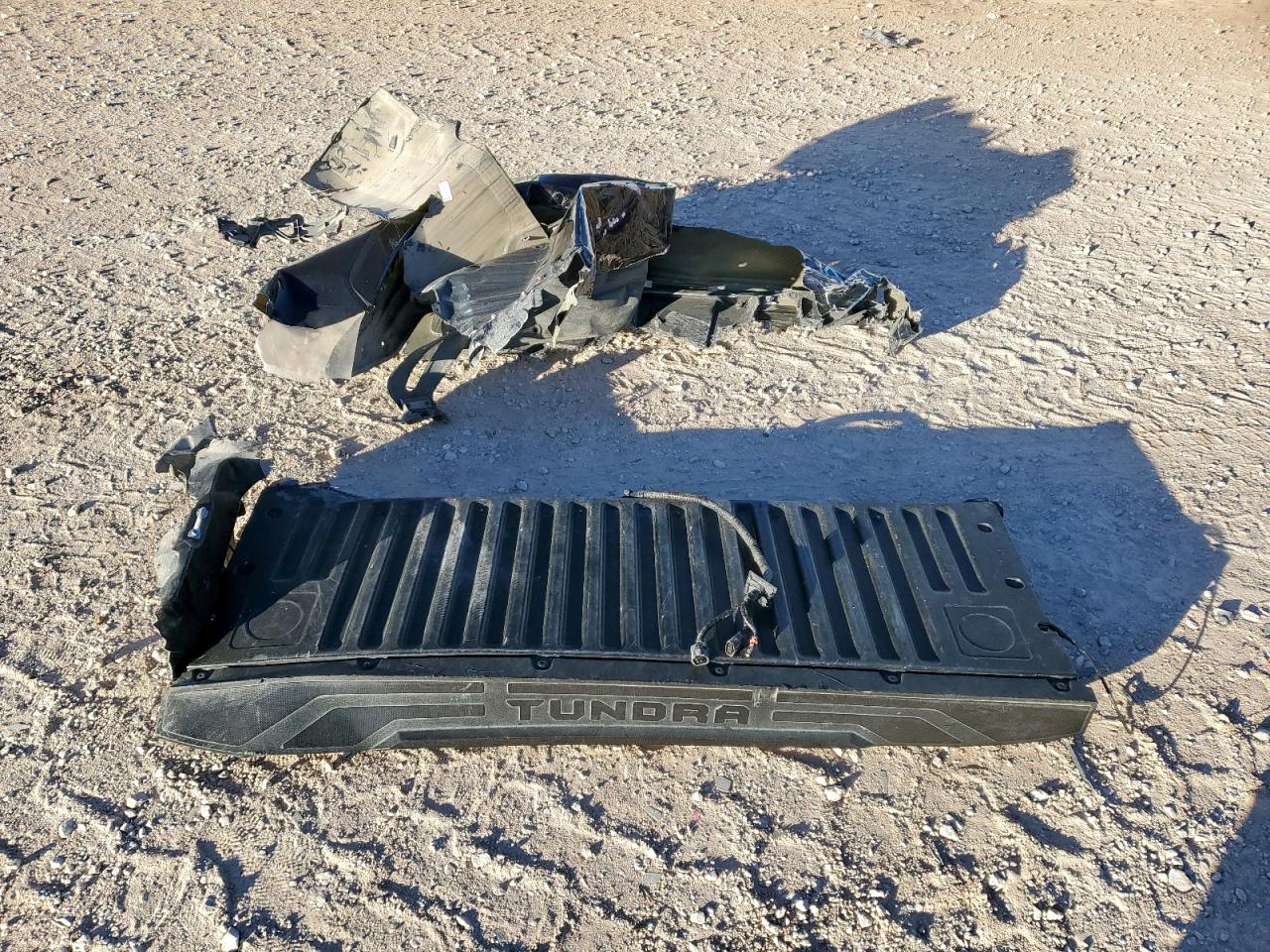 Toyota Tundra Crewmax Sr Image 12