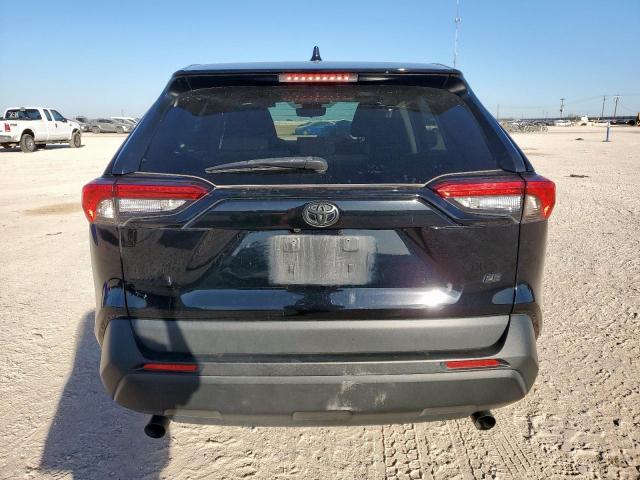 Toyota RAV4 Le Image 8