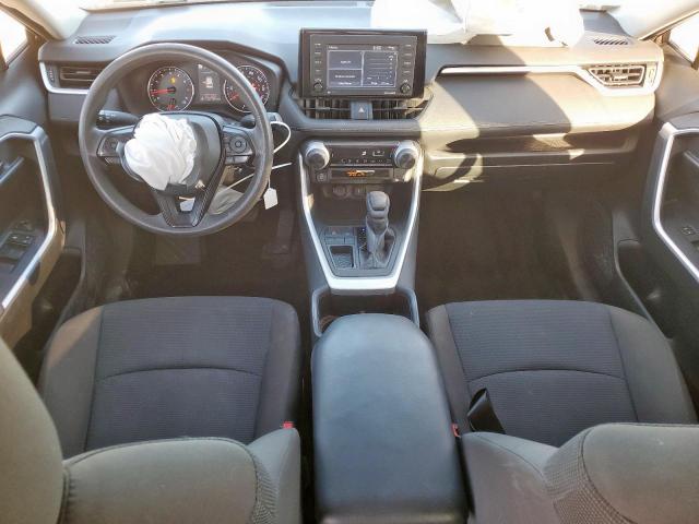 Toyota RAV4 Le Image 4