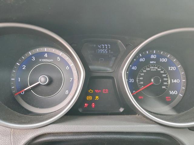 Hyundai ELANTRA Gls Image 10
