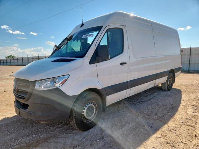  Salvage Mercedes-Benz Sprinter