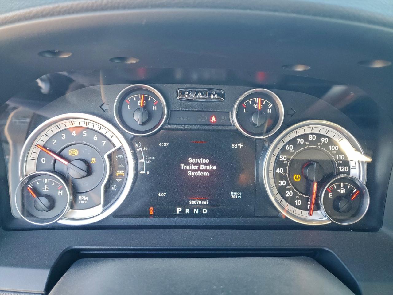 Ram 1500 Laramie Image 13