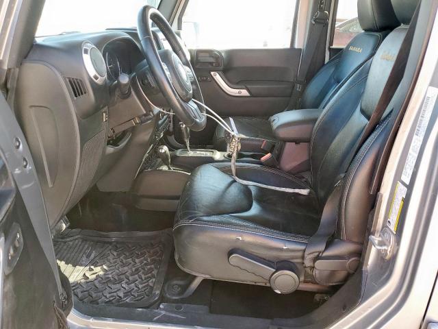 Jeep Wrangler Sahara Image 3