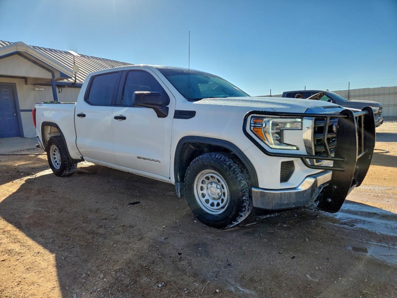 GMC Sierra K1500 Image 8