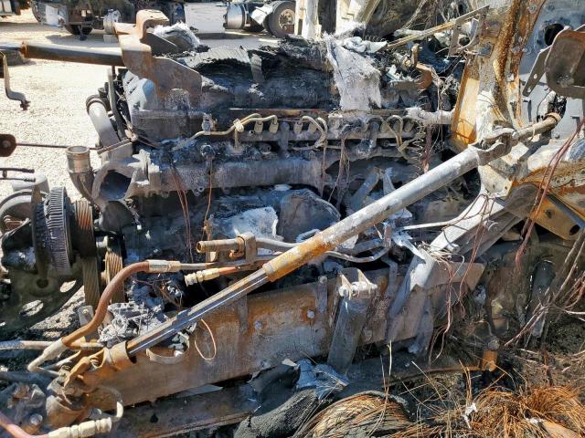 International Lt625 Image 6