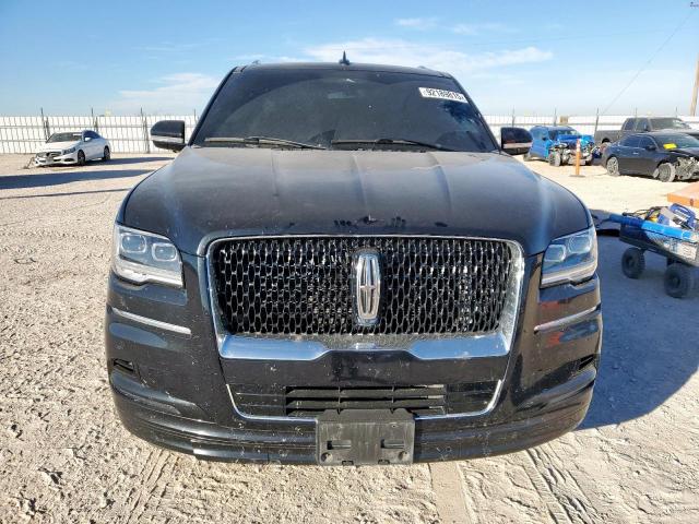 Lincoln Navigator Reserve Image 4