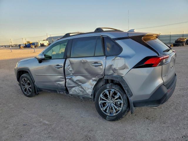 Toyota RAV4 Xle Premium Image 4