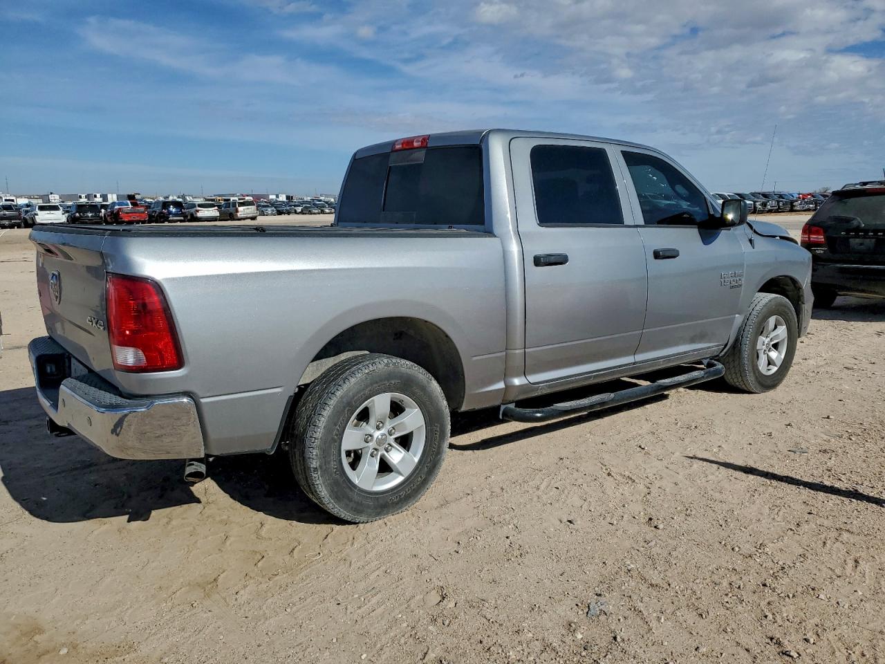 Ram 1500 Slt Image 3