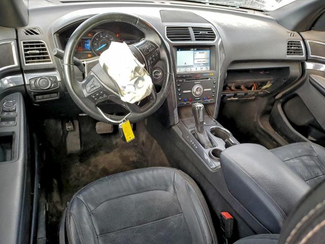 Ford Explorer Limited Image 10