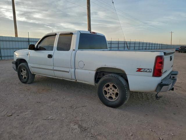 Chevrolet Silverado K1500 Image 2