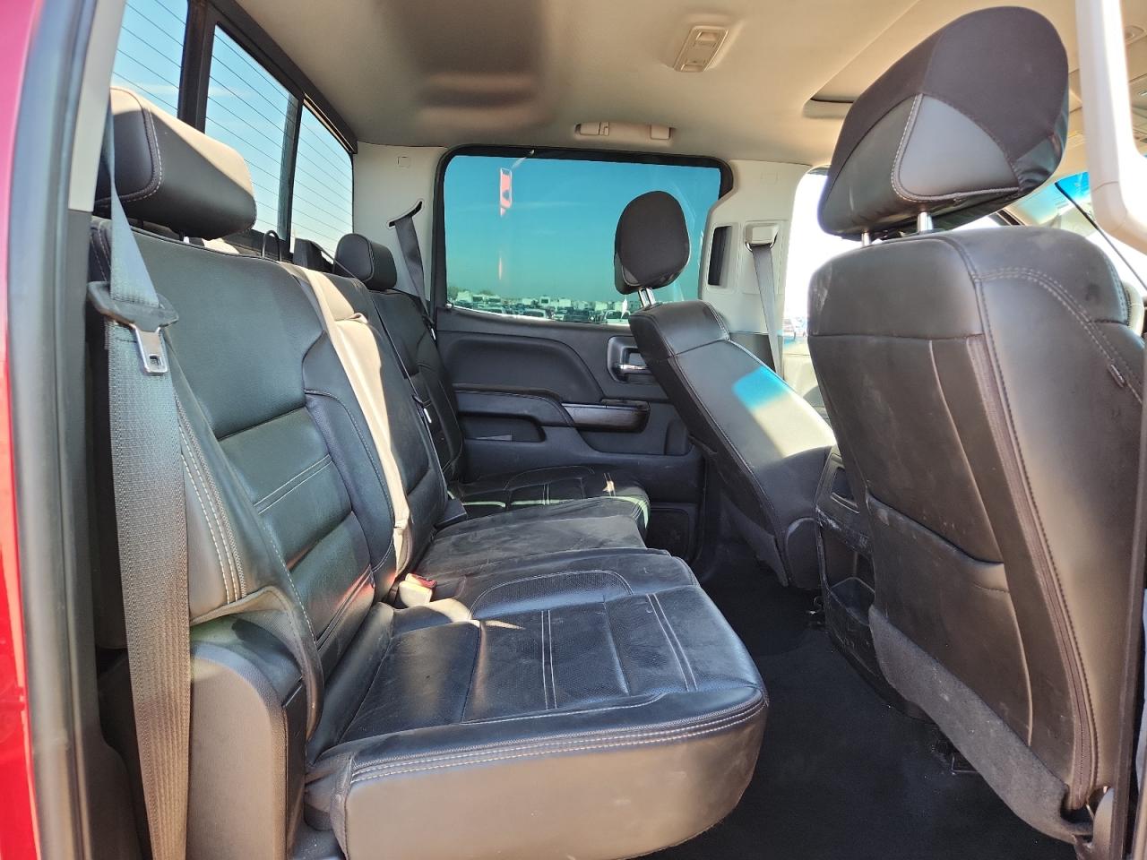 GMC Sierra K3500 Denali Image 6