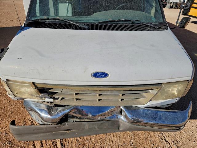 Ford Econoline E350 Cutaway Van Image 5