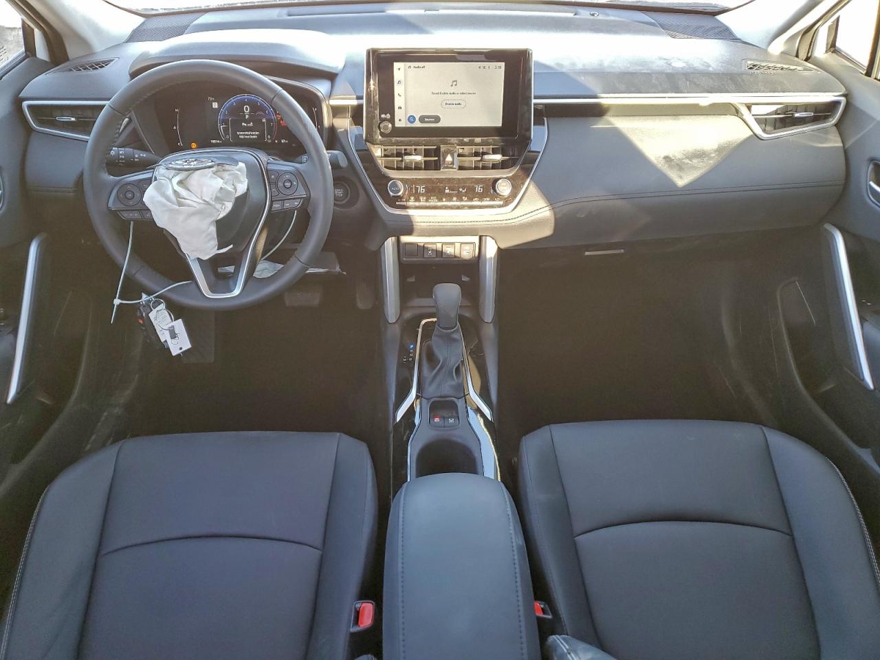 Toyota Corolla Xle Image 8