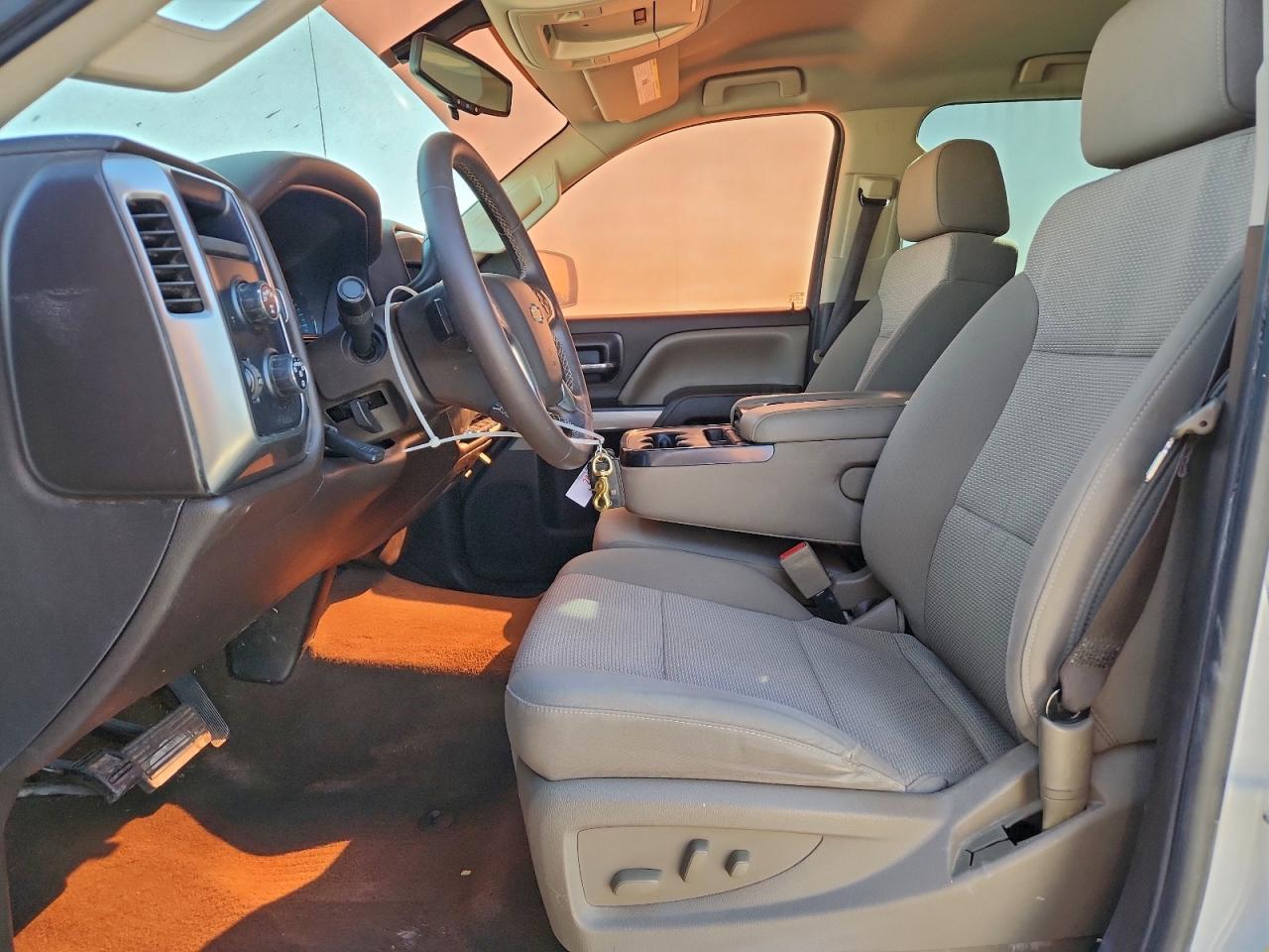 Chevrolet Silverado K1500 Lt Image 8