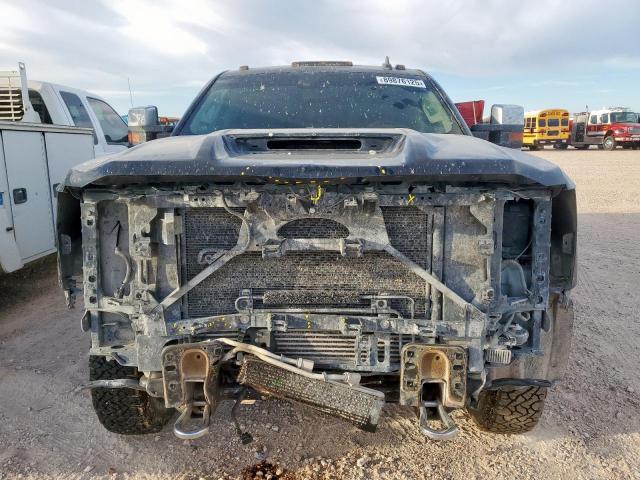 Chevrolet Silverado K3500 High Country Image 11