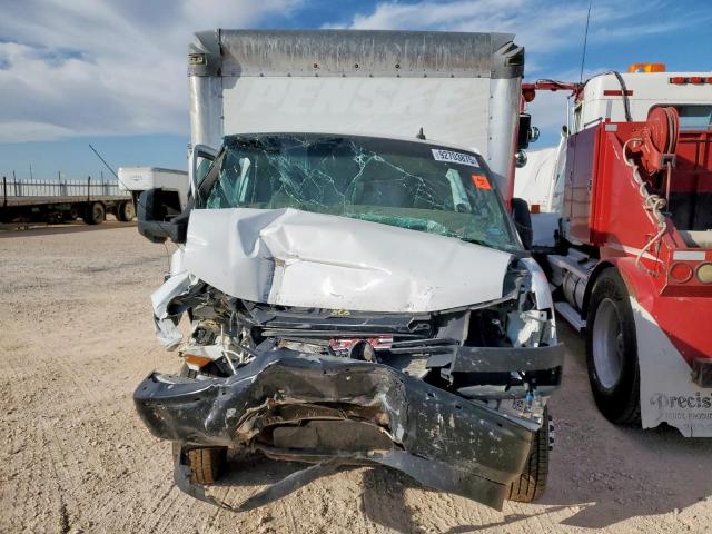 GMC Savana Cutaway G3500 Image 5