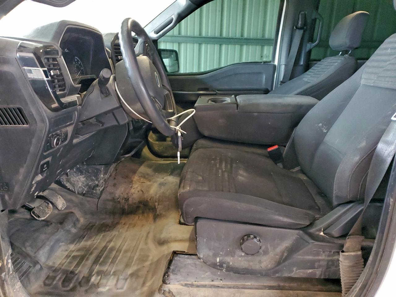 Ford F-150 Supercrew Image 4