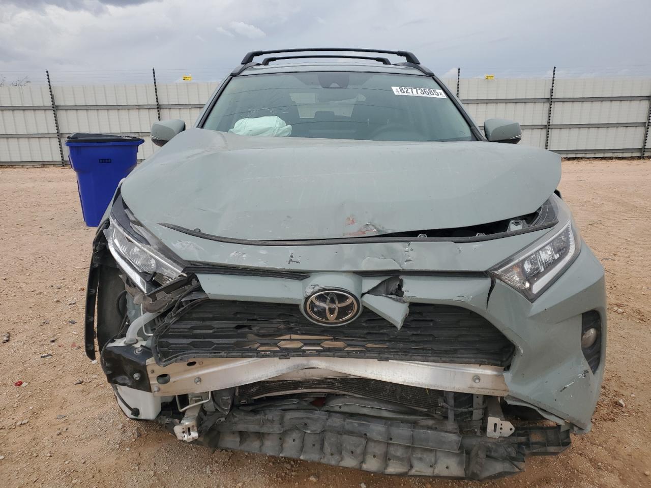 Toyota RAV4 Xle Image 13