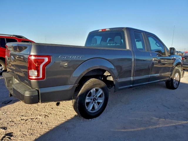 Ford F-150 Super Cab Image 2