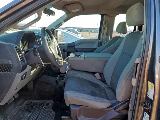 Ford F-150 Super Cab Image 5