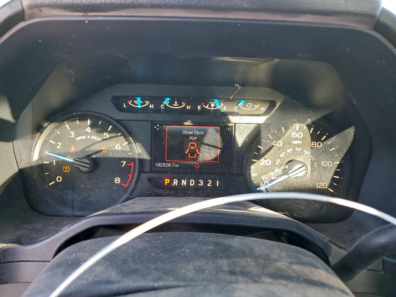 Ford F-150 Super Cab Image 7