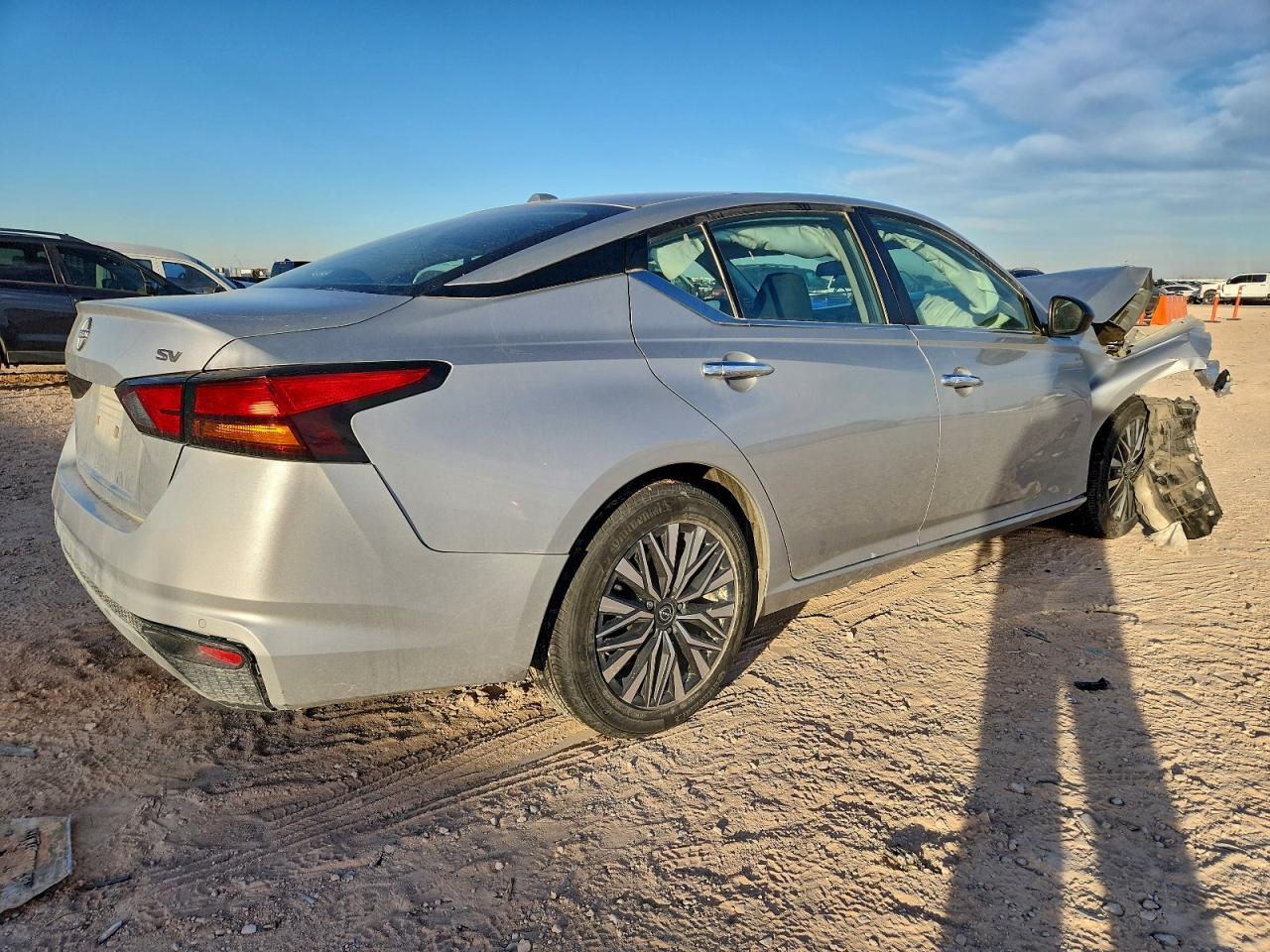 Nissan Altima Sv Image 11