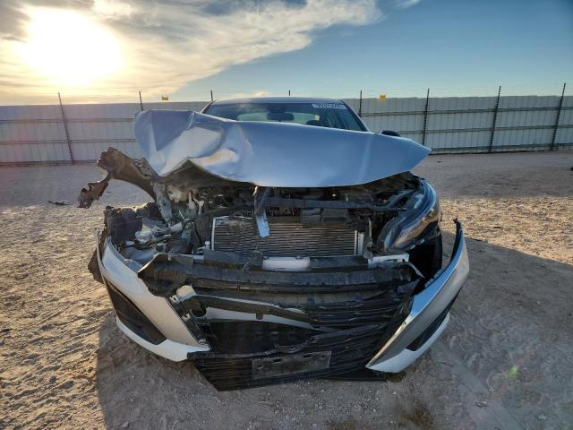 Nissan Altima Sv Image 10