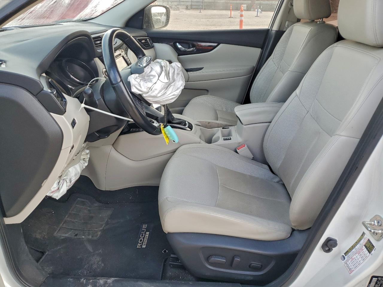 Nissan Rogue Sl Image 10