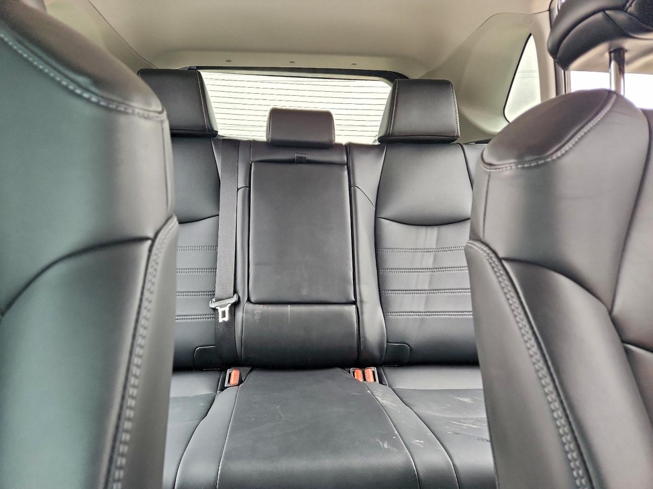 Toyota RAV4 Xle Premium Image 11