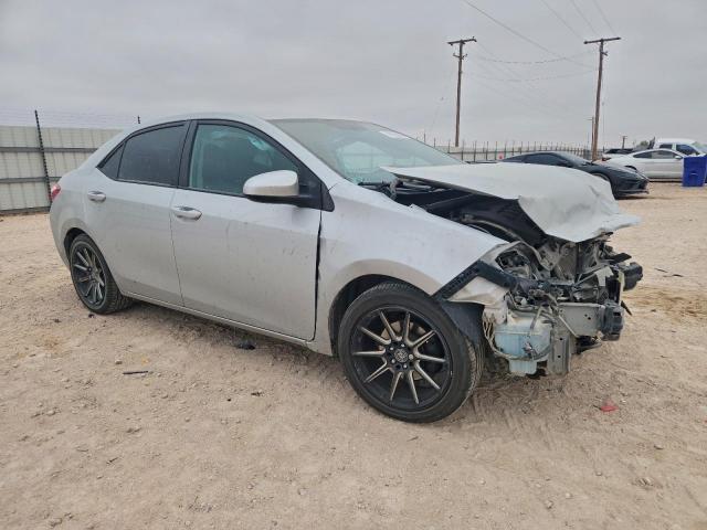 Toyota Corolla L Image 4