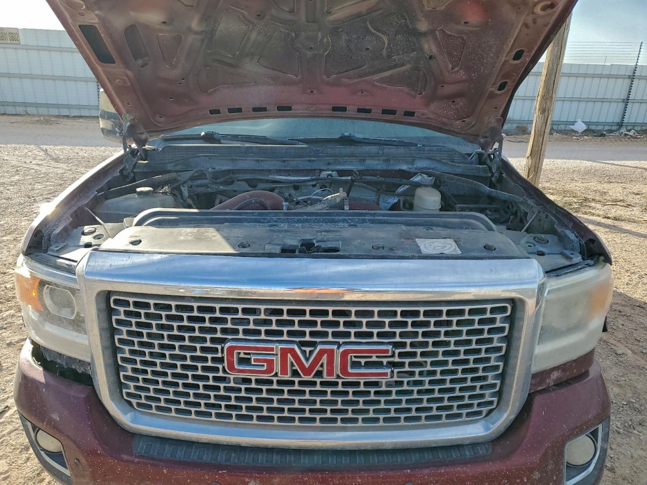 GMC Sierra K2500 Slt Image 12