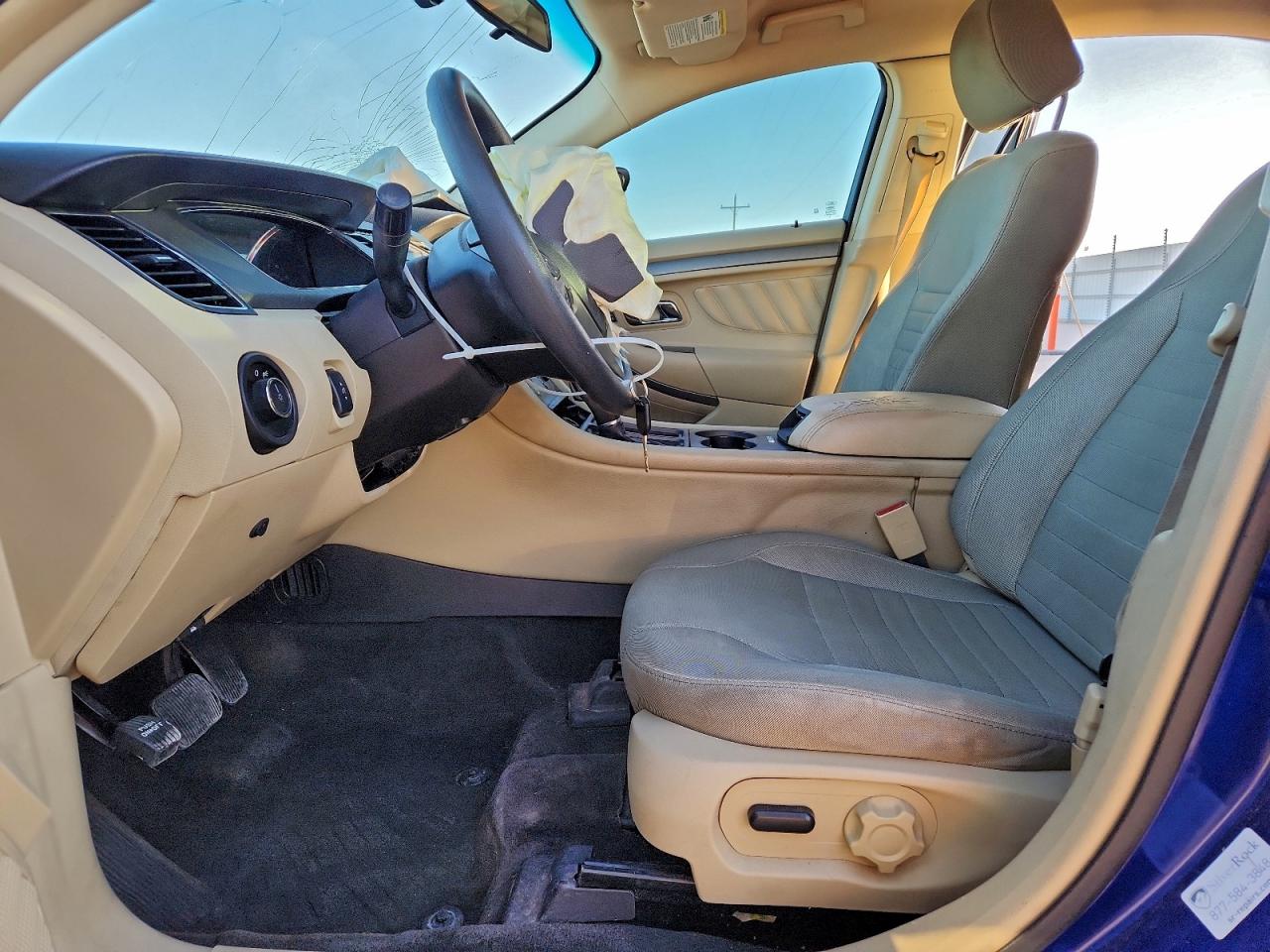 Ford Taurus Se Image 5