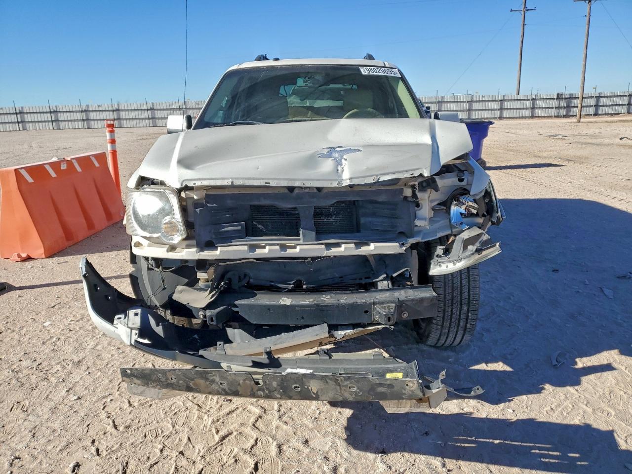 Ford Explorer Eddie Bauer Image 3