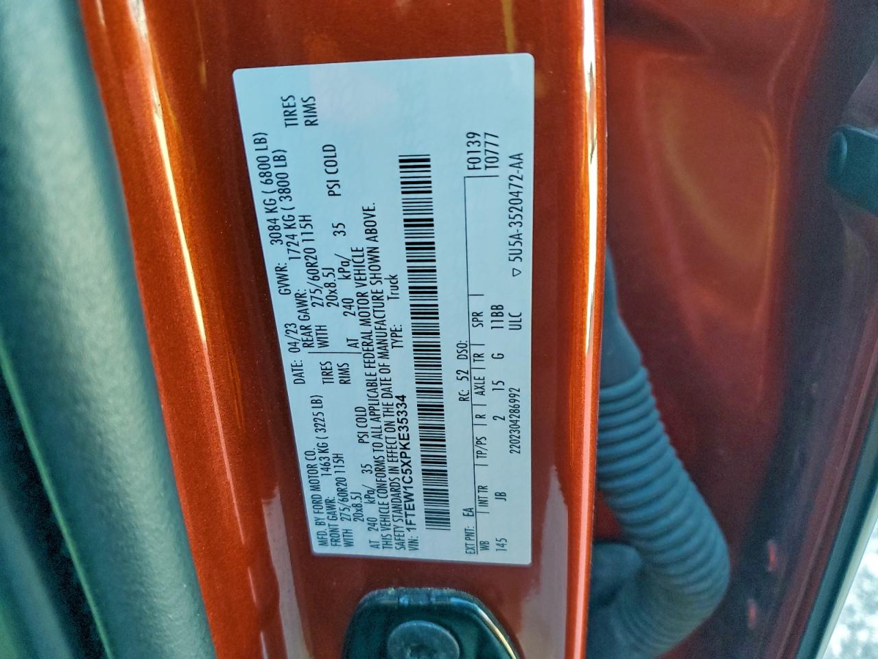 Ford F-150 Supercrew Image 13