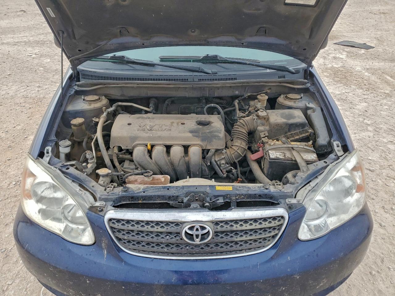 Toyota Corolla Ce Image 9
