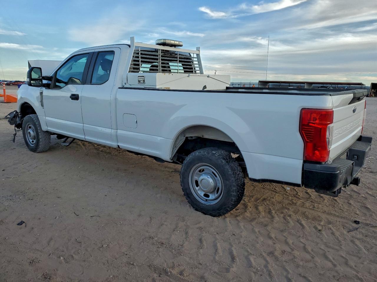 Ford F-250 Super Duty Image 3