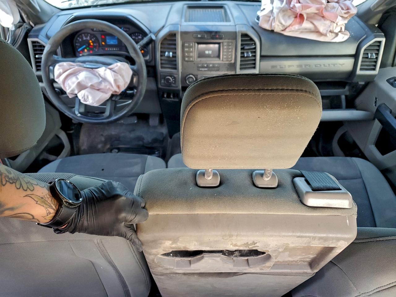 Ford F-250 Super Duty Image 8