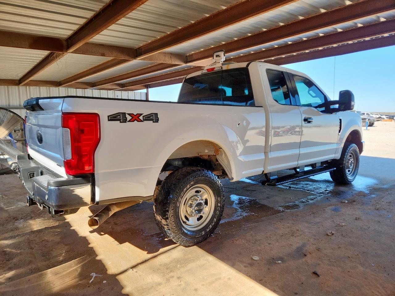 Ford F-250 Super Duty Image 7