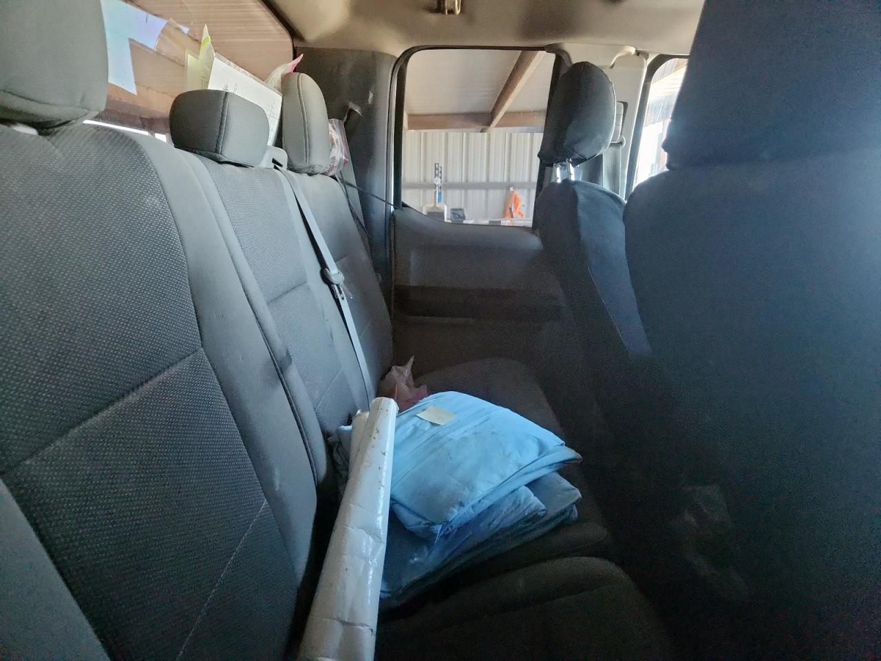 Ford F-250 Super Duty Image 2