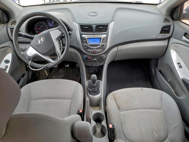 Hyundai ACCENT Gls Image 3