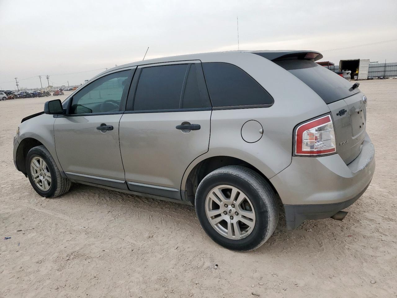 Ford Edge Se Image 2