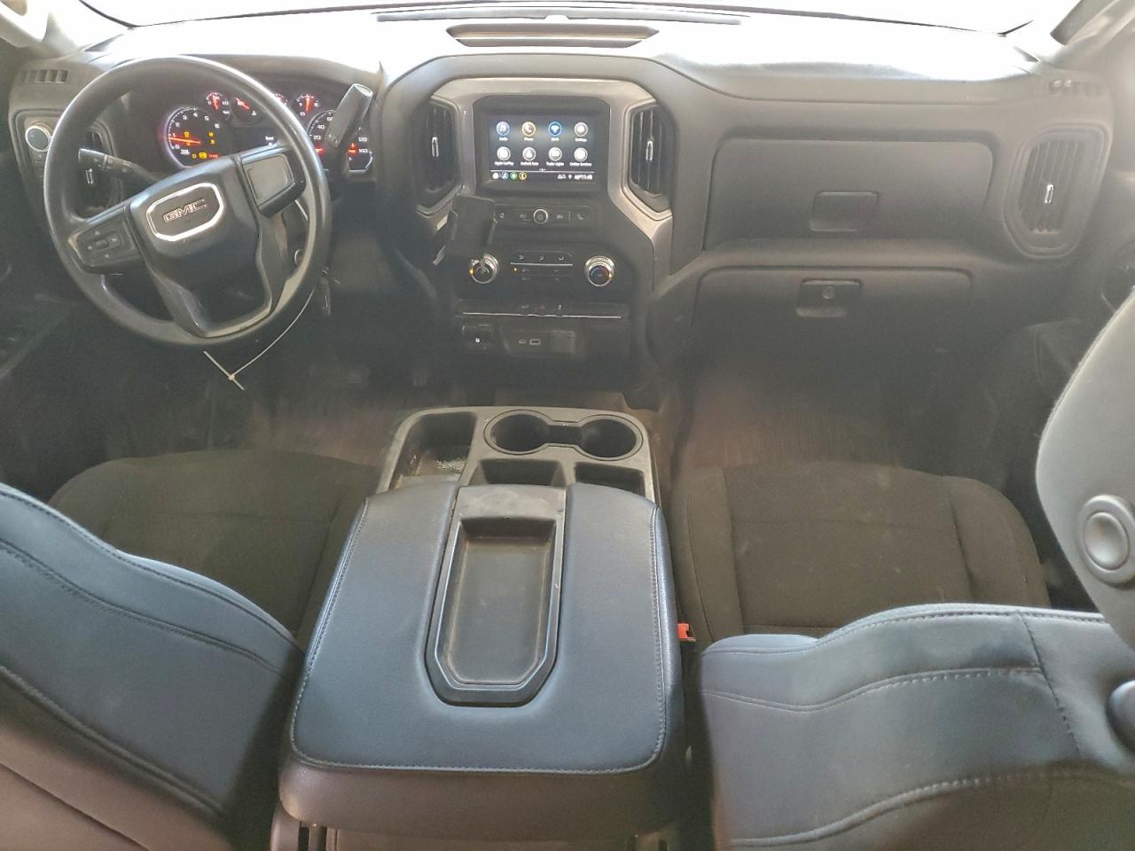 GMC Sierra K2500 Heavy Duty Image 8