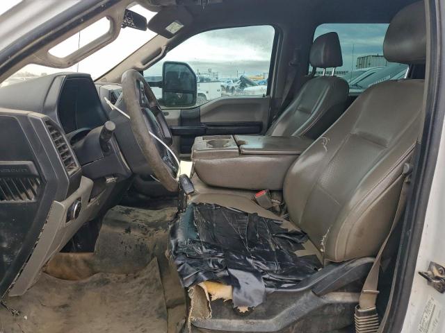 Ford F-350 Super Duty Image 10