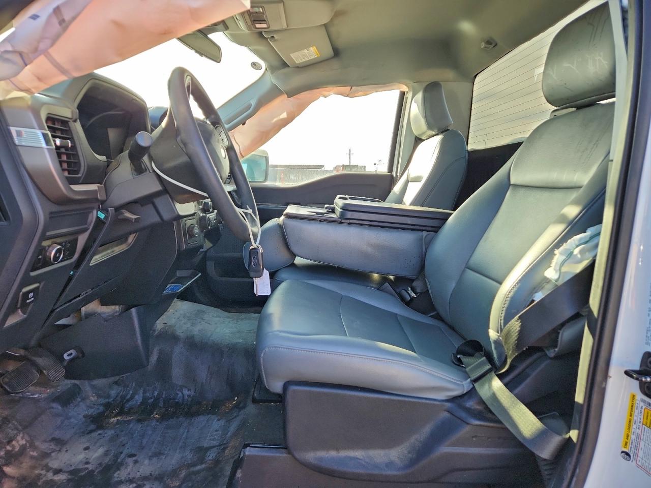 Ford F-150 Xl Image 5