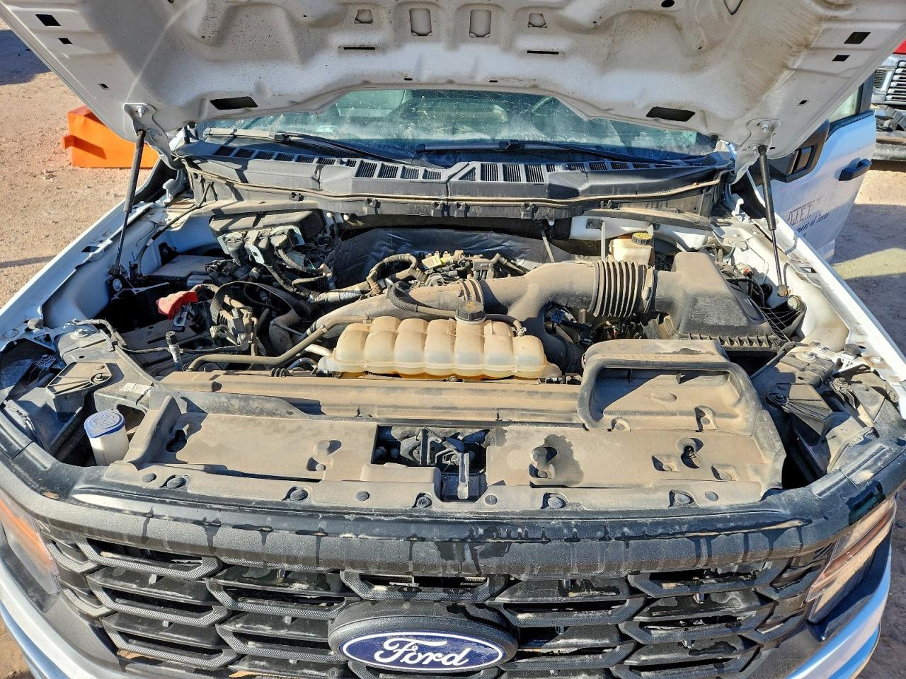 Ford F-150 Xl Image 10
